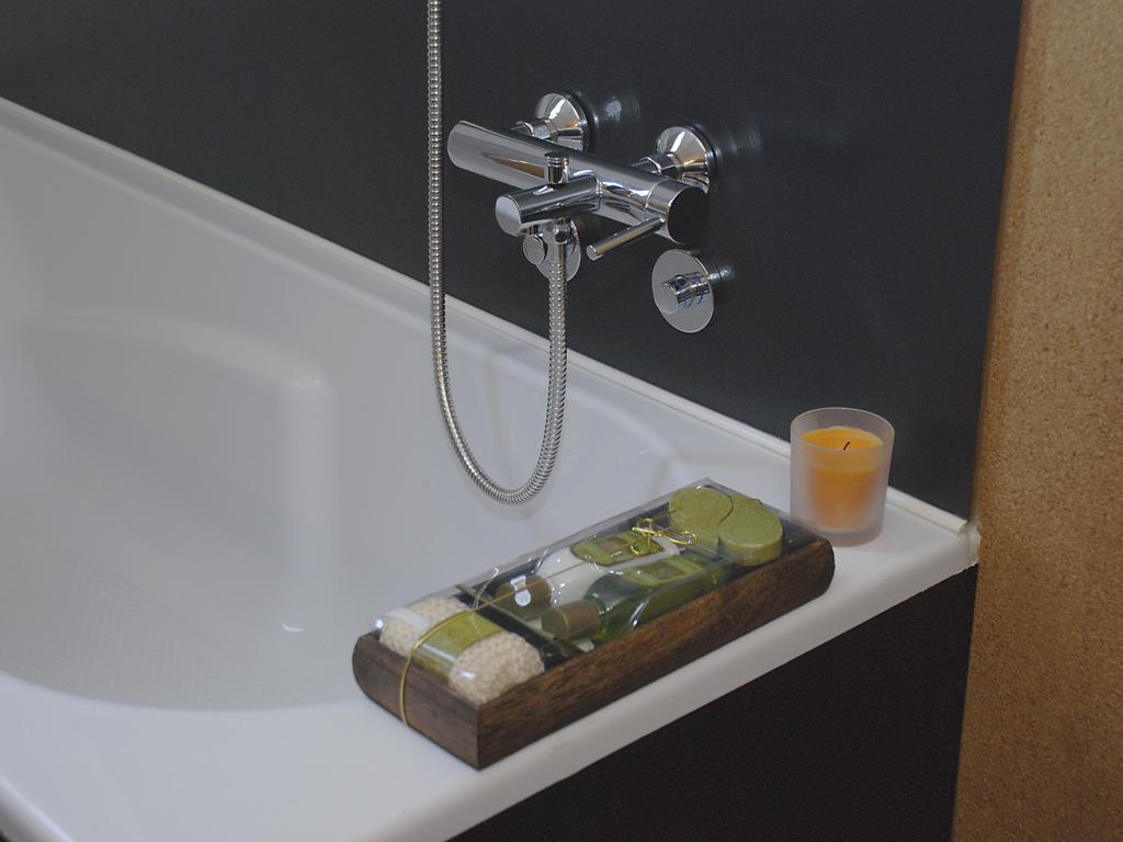 B&B Golden Corner 24 Mechelen Zewnętrze zdjęcie