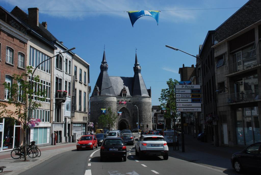 B&B Golden Corner 24 Mechelen Zewnętrze zdjęcie